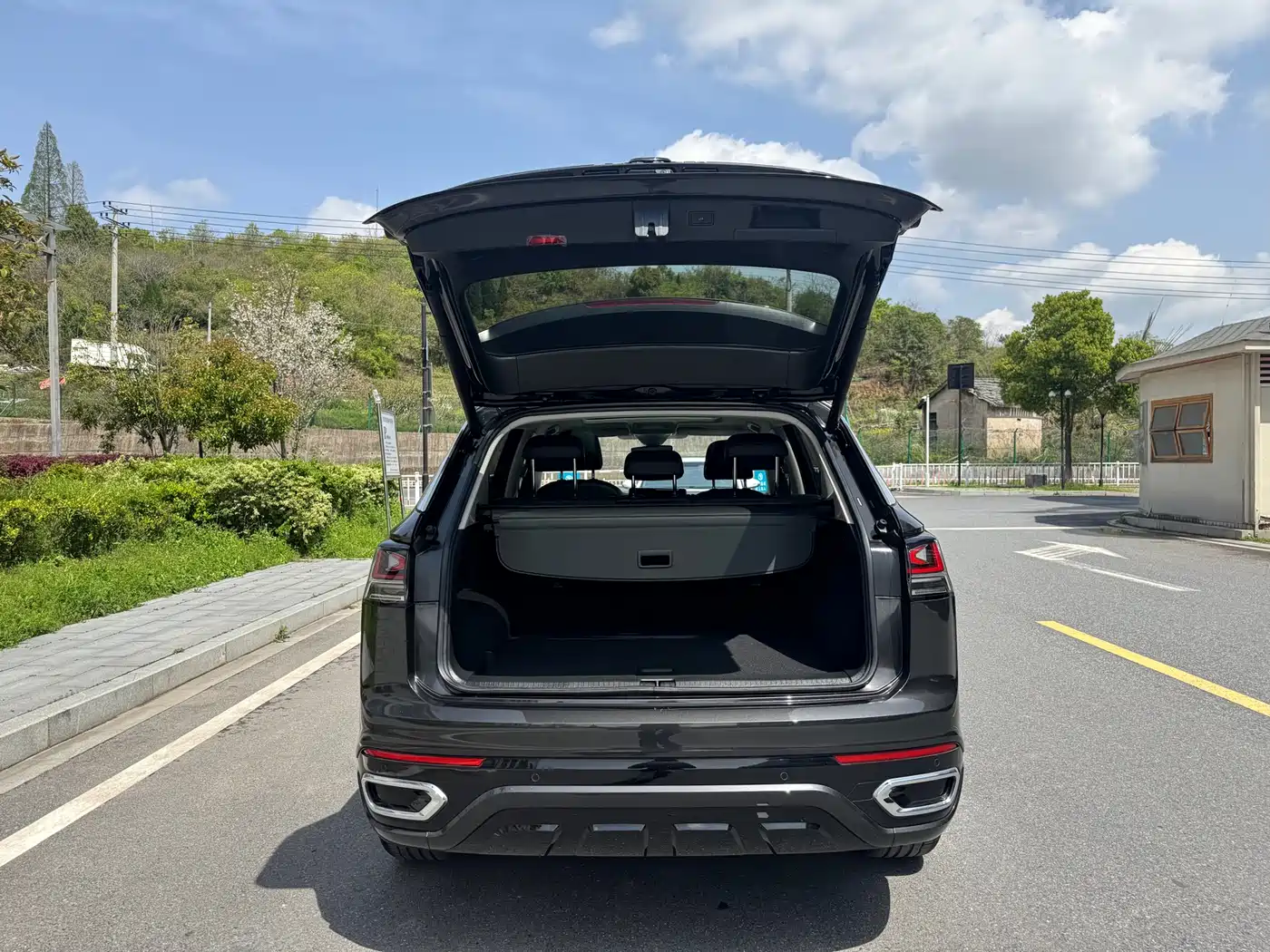 Volkswagen Tayron 2023 330TSI 2WD R-Line High-Performance Edition фото 17