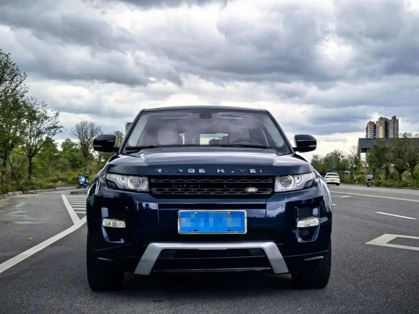 Land Rover Range Rover Evoque (Import) 2013 2.0T 5-door Dynamic Edition фото 3