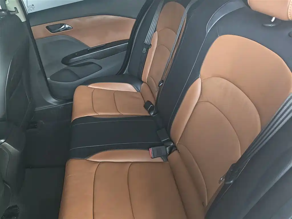 Chevrolet Cavalier 2016 Model 1.5L Automatic Delight Edition фото 17