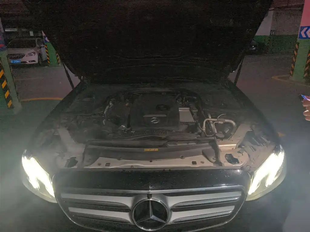 Mercedes-Benz E-Class 2019 E 200 L Sport фото 6