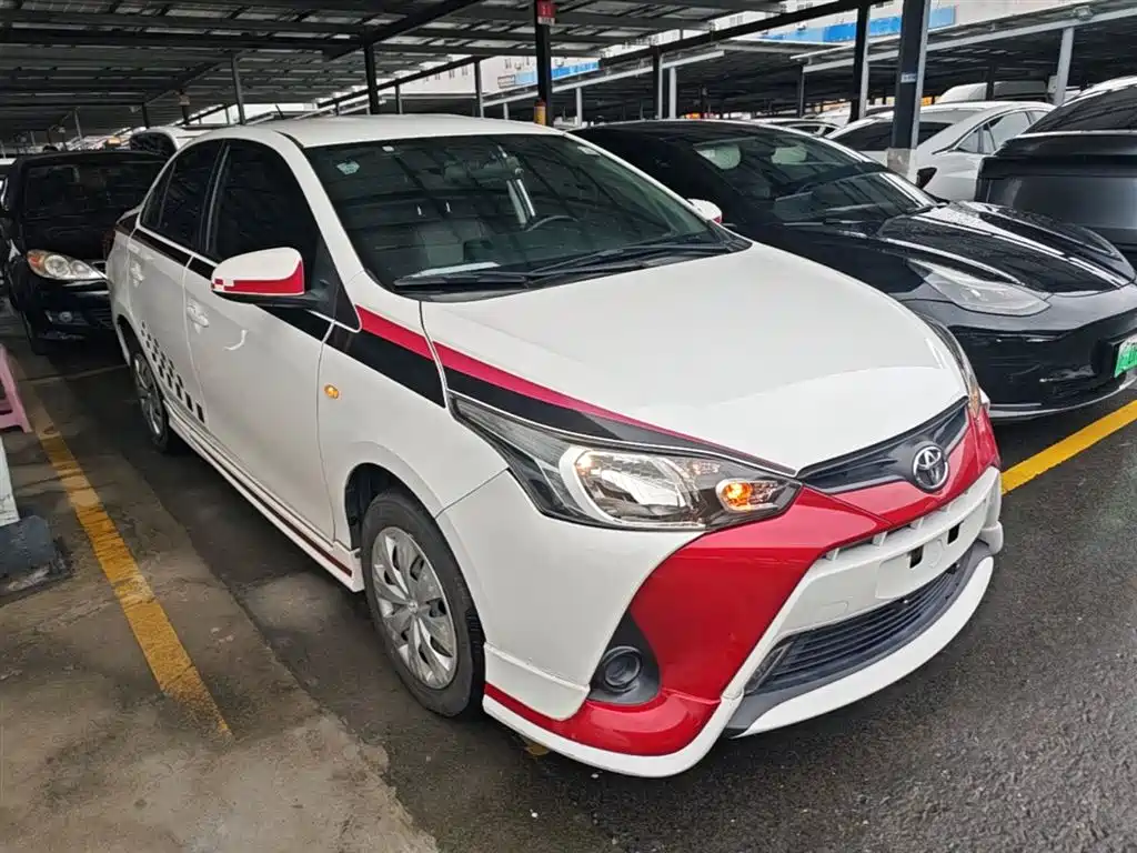 Toyota YARiS L Zhi Xiang 2018 1.5E CVT Champion Limited Edition фото 4