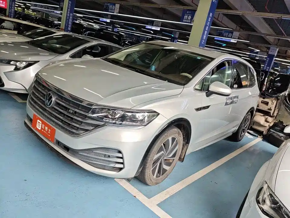 Volkswagen Viloran 2020 330TSI Luxury Edition