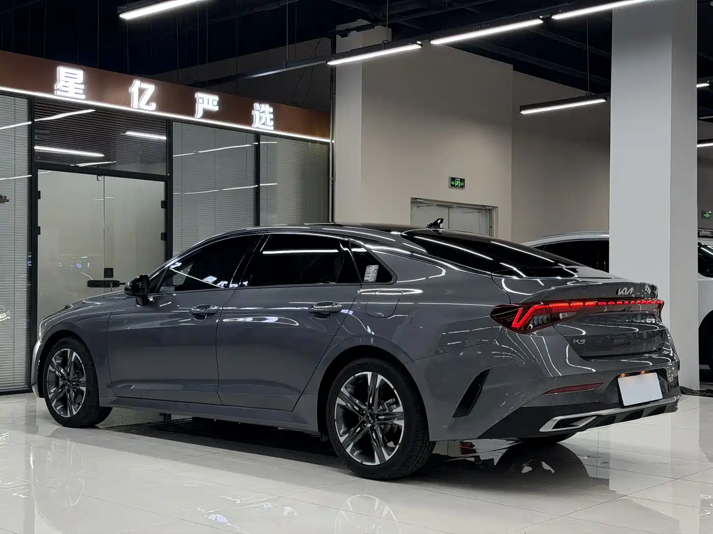 Kia K5 2021 270T CVVD Renewal Edition фото 18
