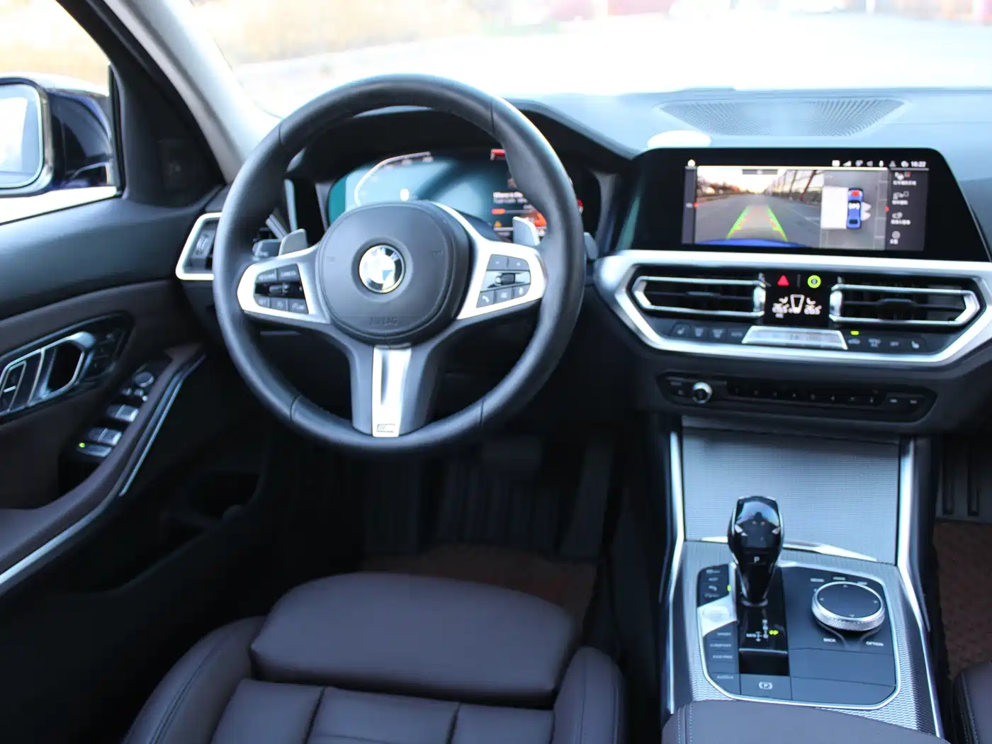 BMW 3 Series 2020 Facelift 325Li M Sport Night Edition фото 11