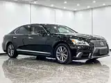 Фото 2 - Lexus LS