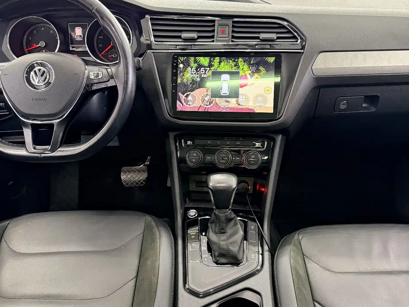 Volkswagen Tiguan L 2019 330TSI Automatic 2WD Panorama Comfort Edition China VI фото 14