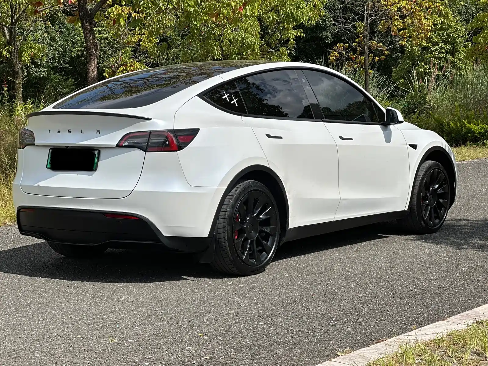 Фото 25 - Tesla Model Y