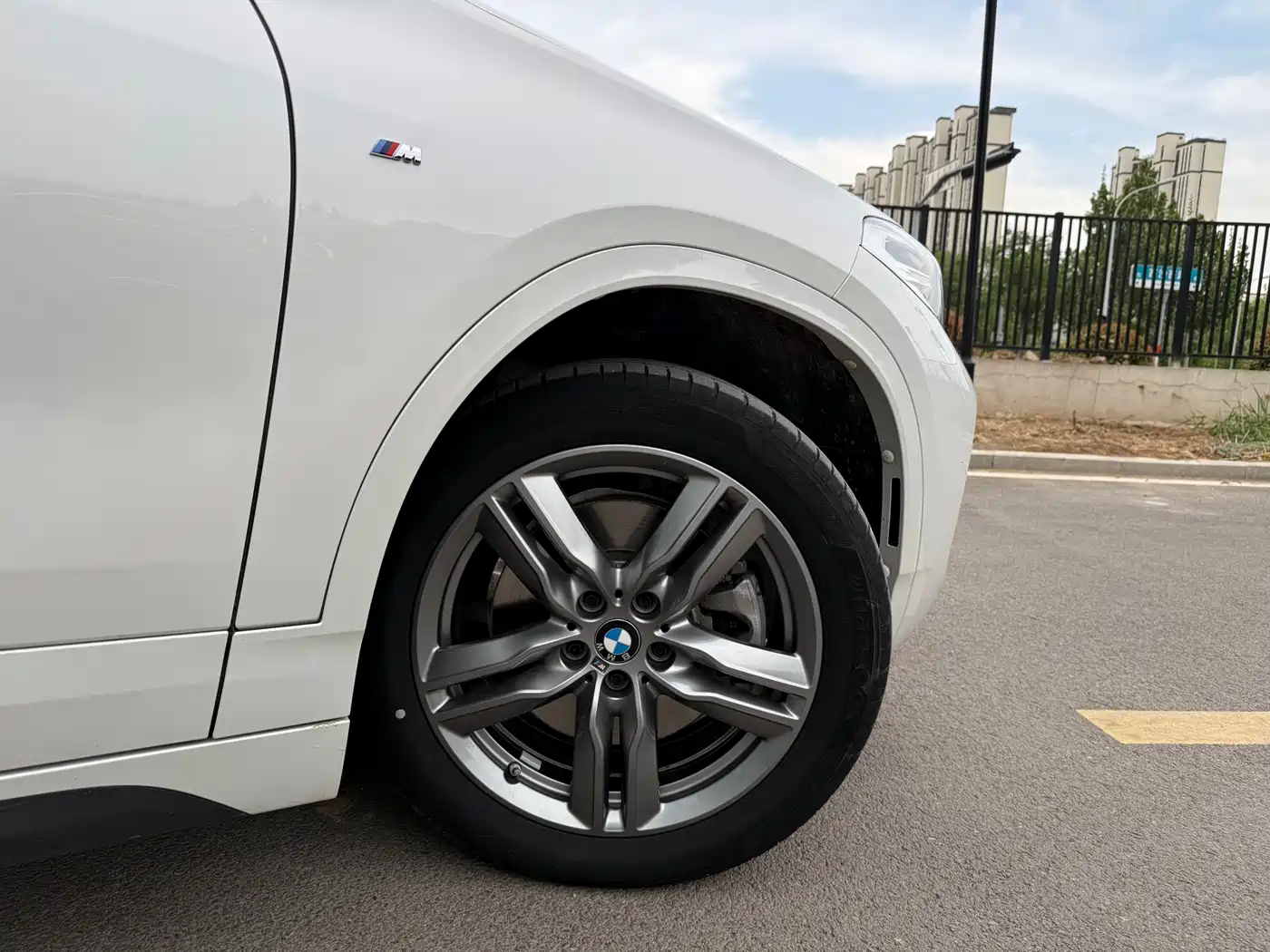 BMW X2 2023 sDrive25i M Sport Shadow Edition фото 8