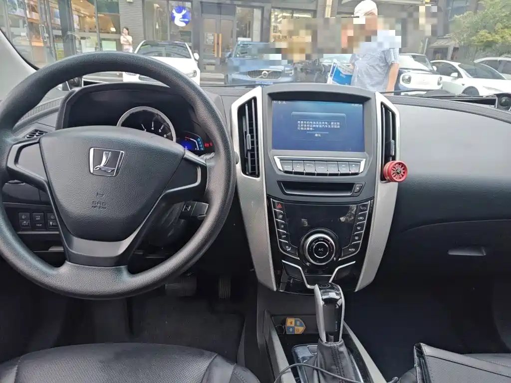 Luxgen U6 SUV 2016 2016 1.8T Fashion Value
