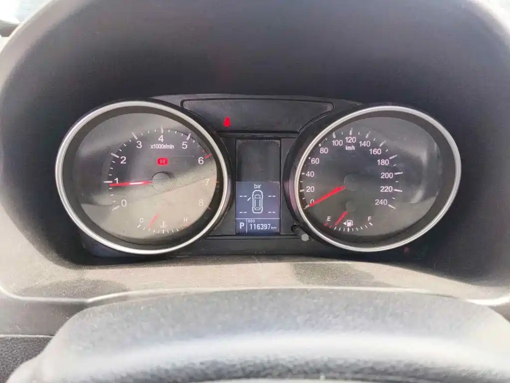 Photo 4 - Haval H6