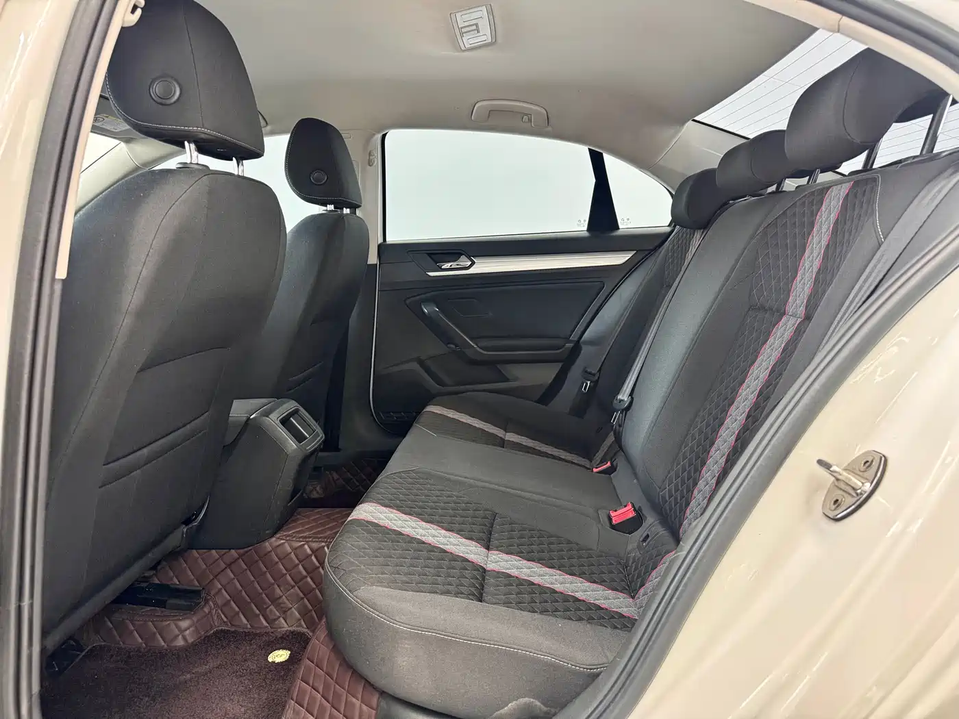 Volkswagen Lamando 2019 230TSI DSG Fashion Edition China VI фото 6