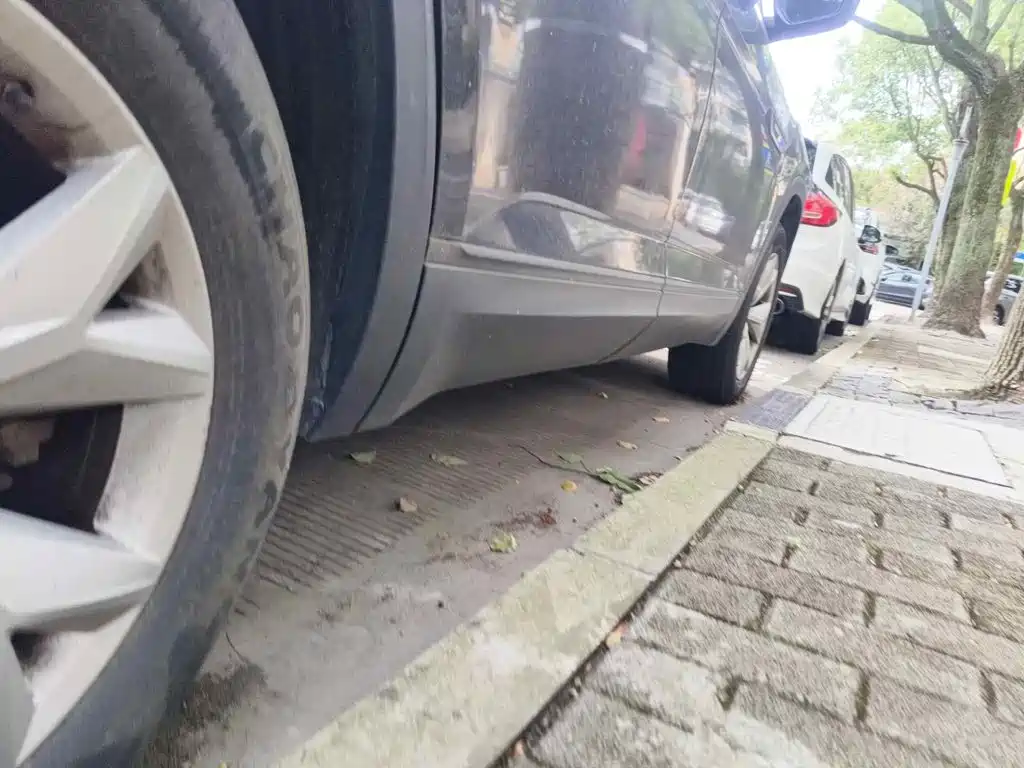 Photo 9 - Volkswagen Teramont
