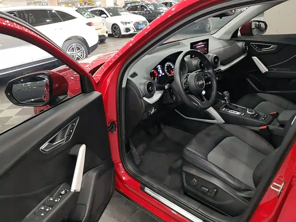 Audi Q2L 2018 35 TFSI Fashion Elegance China V фото 16