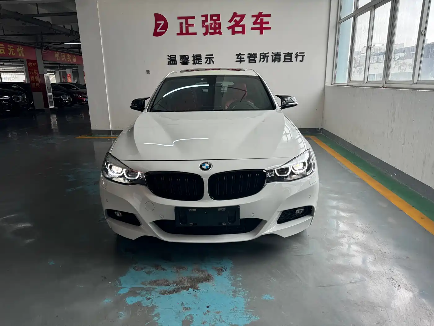 BMW 3 Series GT 2018 320i M Sport фото 2