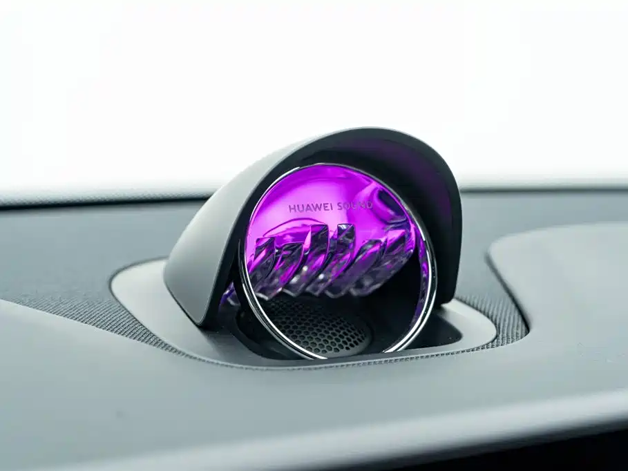 AITO Wenjie AITO M5 2025 Extended Range Ultra AWD фото 24