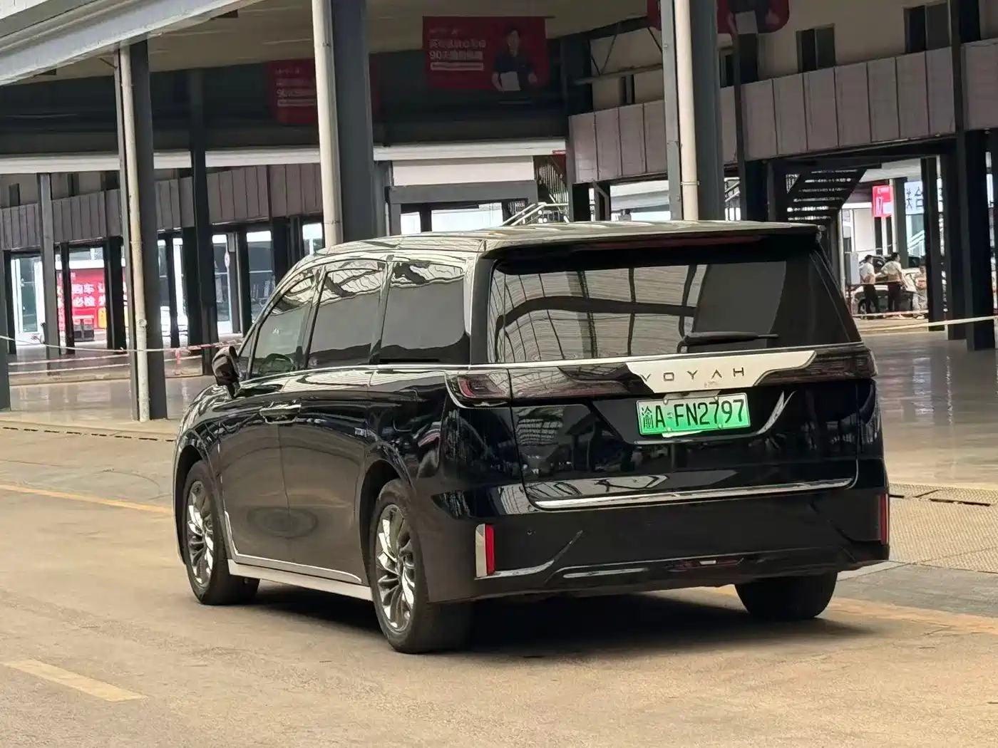 Voyah Auto Voyah Dreamer 2022 Low-carbon Dream+Smart Package фото 13