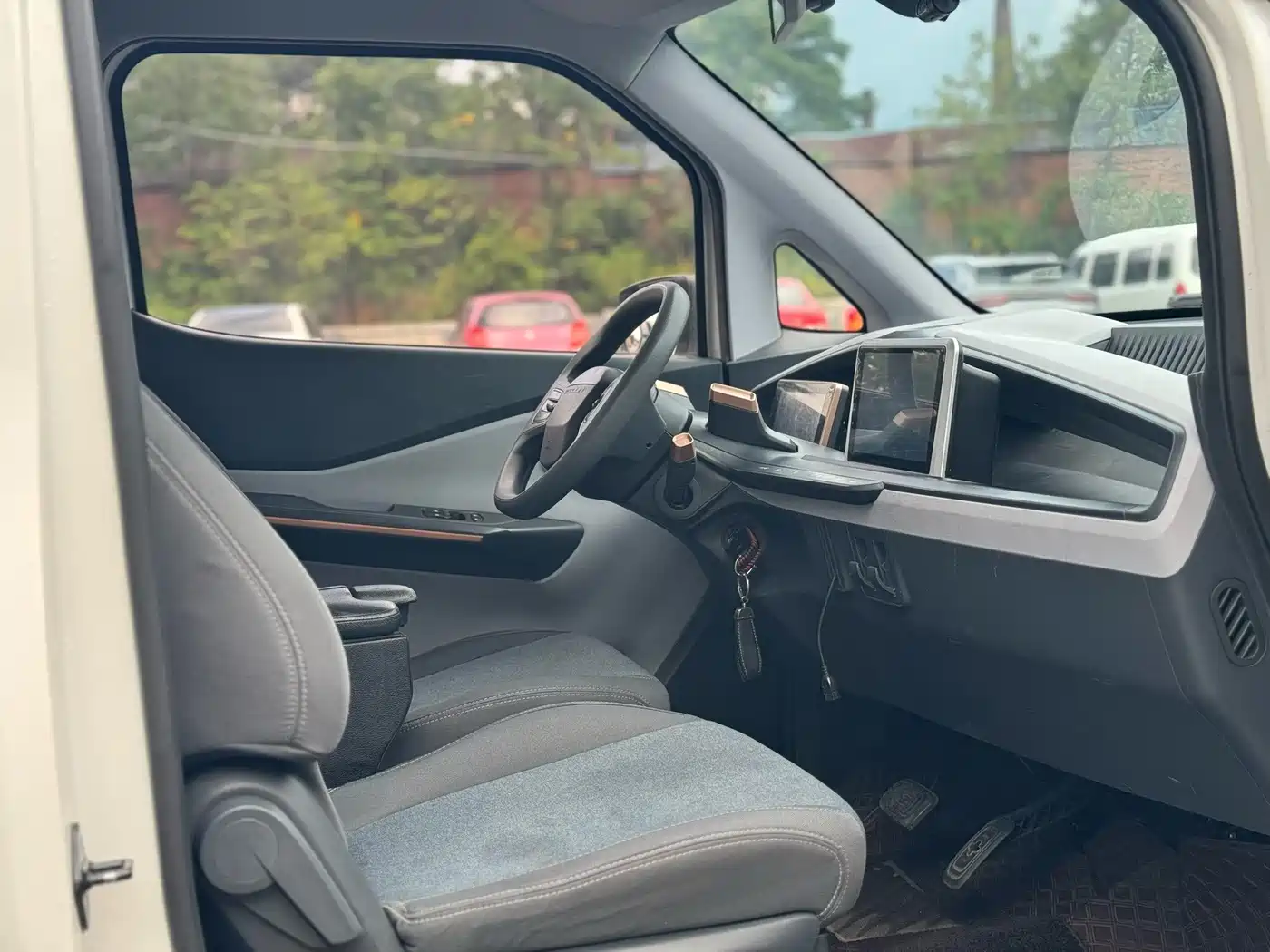 Baojun E200 2021 2020 305KM Smart Edition