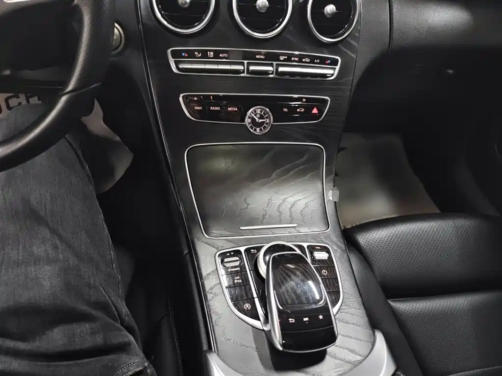 Mercedes-Benz C-Class 2018 C 180 L Fashion Sport Edition фото 14