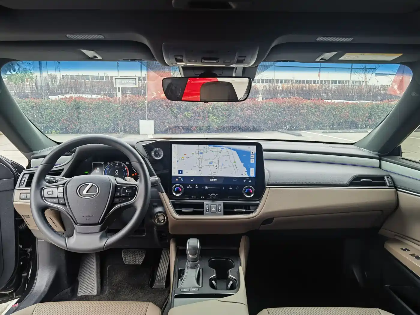 Lexus ES 2025 300h Ultimate Edition фото 7