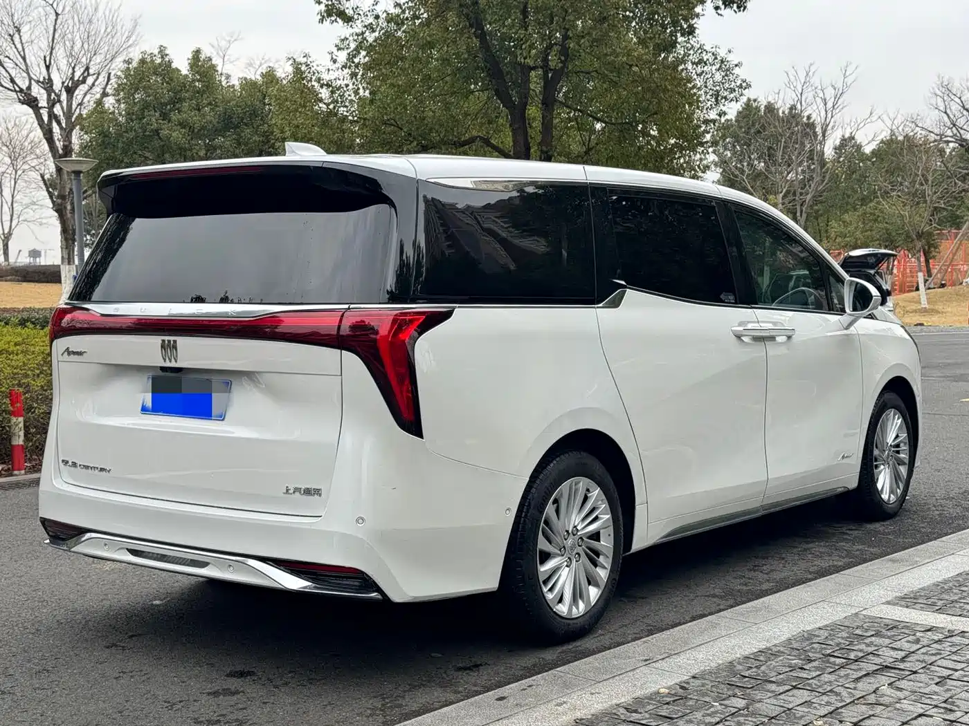 Buick Century 2023 2.0T 6-Seat World Edition фото 4