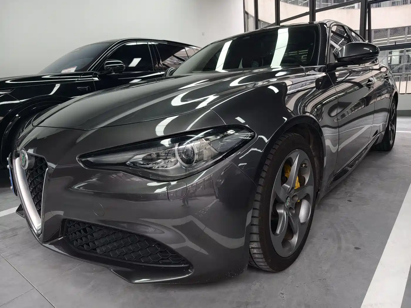 Alfa Romeo Giulia 2020 2.0T 280HP Luxury Edition