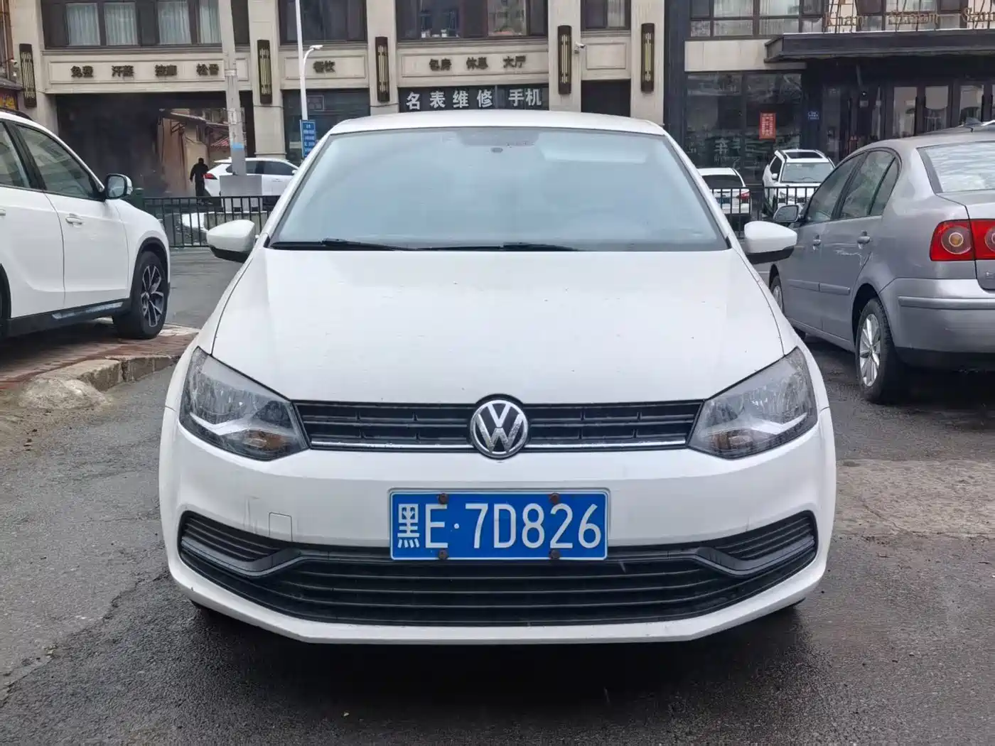 Volkswagen Polo 2016 1.4L Manual Trend фото 2