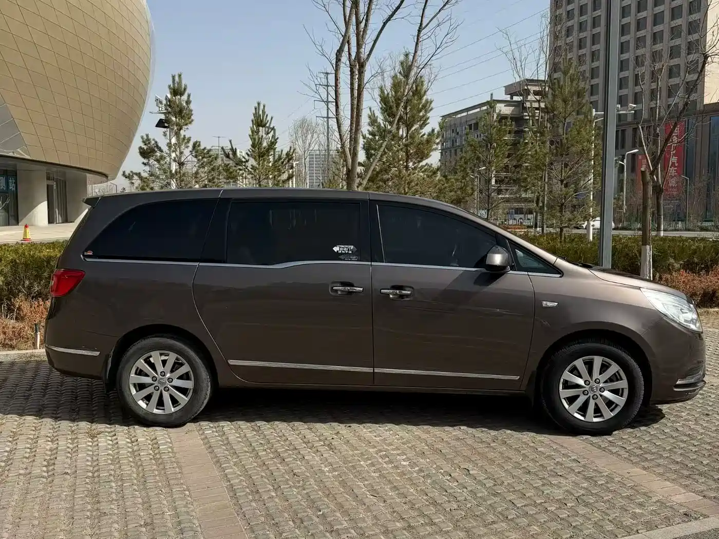 Buick GL8 2017 25S Luxury China V фото 4