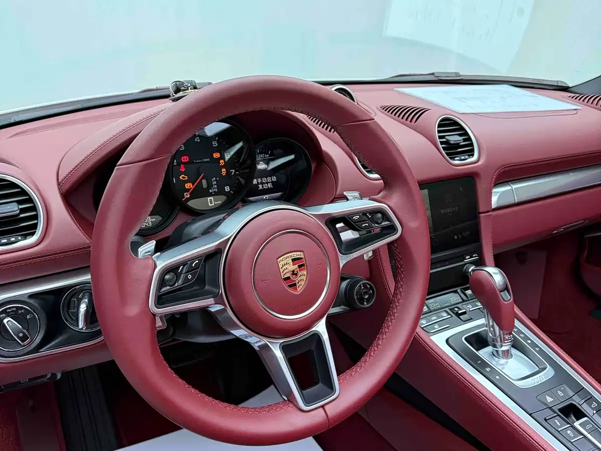 Porsche 718 2023 Boxster Style Edition 2.0T фото 15