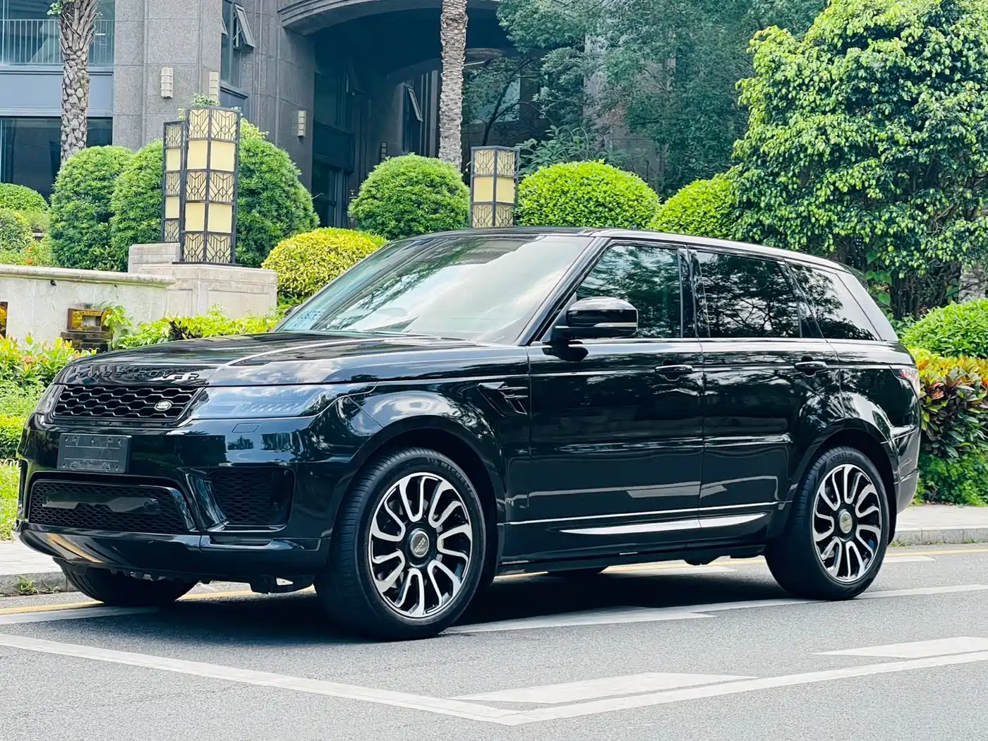 Land Rover Range Rover Sport 2018 3.0 SC V6 HSE DYNAMIC