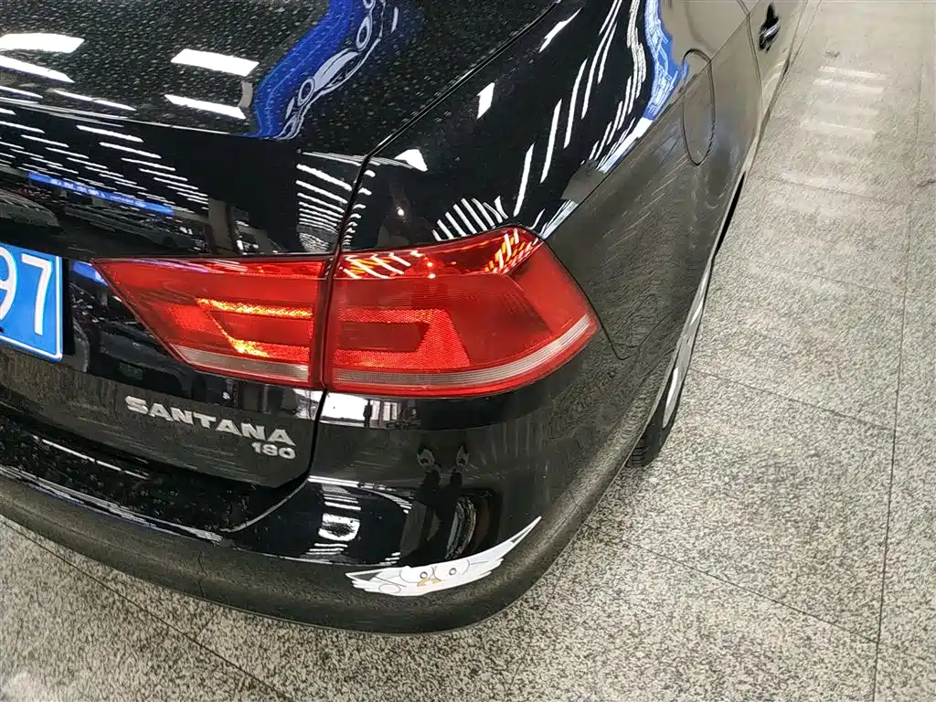 Volkswagen Santana 2015 1.6L Manual Trend Edition фото 24