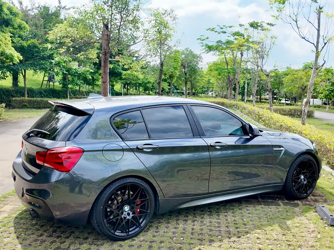 BMW 1 Series (Import) 2012 118i Sport фото 15
