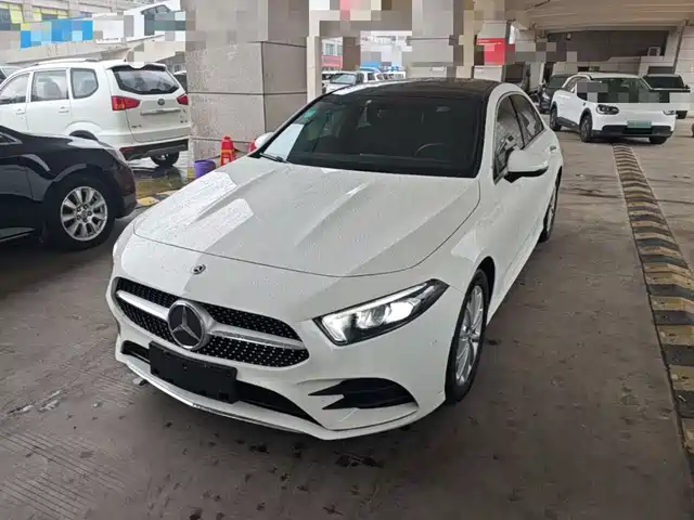  Mercedes-Benz Mercedes-Benz A-Class 2019 Facelift A 200 L Sports Sedan