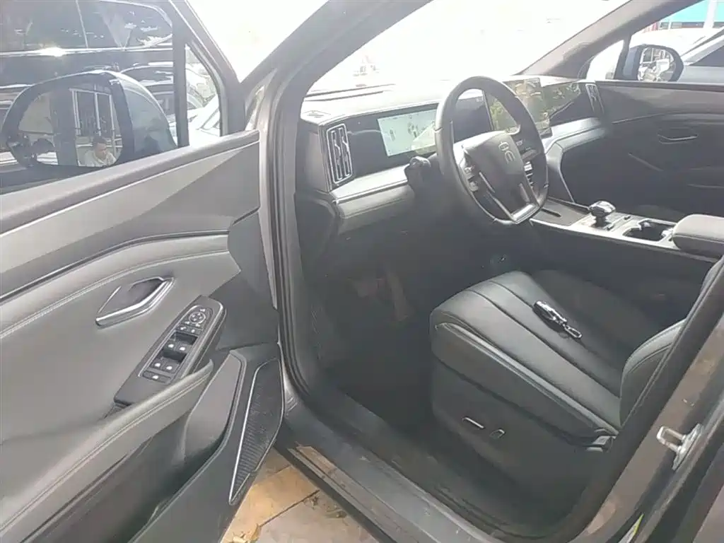 BYD Song L DM-i 2025 Model Smart Drive Edition 112km Leading Type фото 16