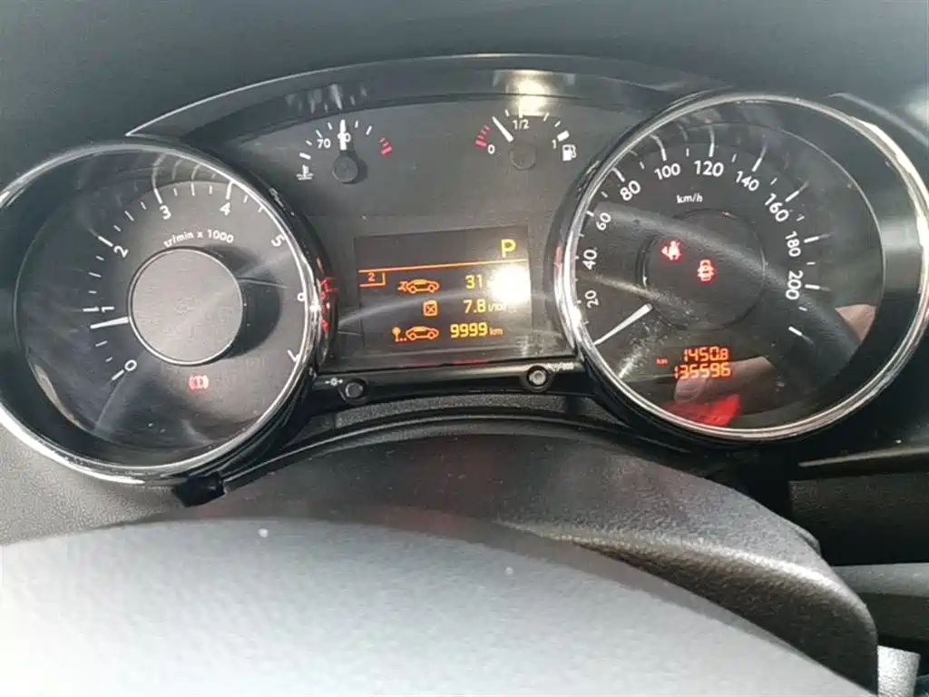 Peugeot 3008 2019 350THP Automatic Leading Edition фото 12
