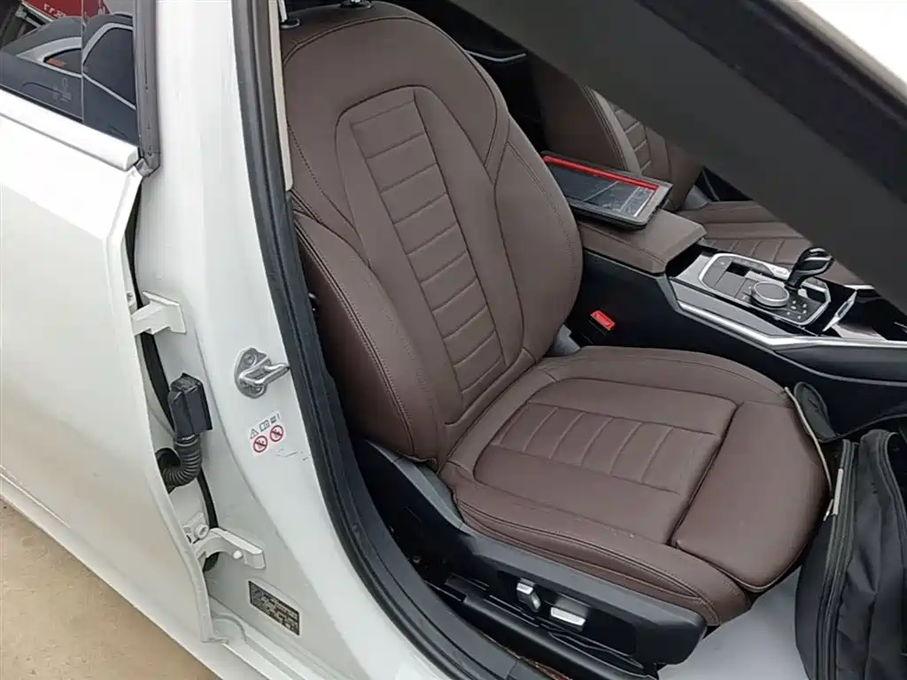 BMW 3 Series 2021 Facelift 320Li M Sport Package фото 25