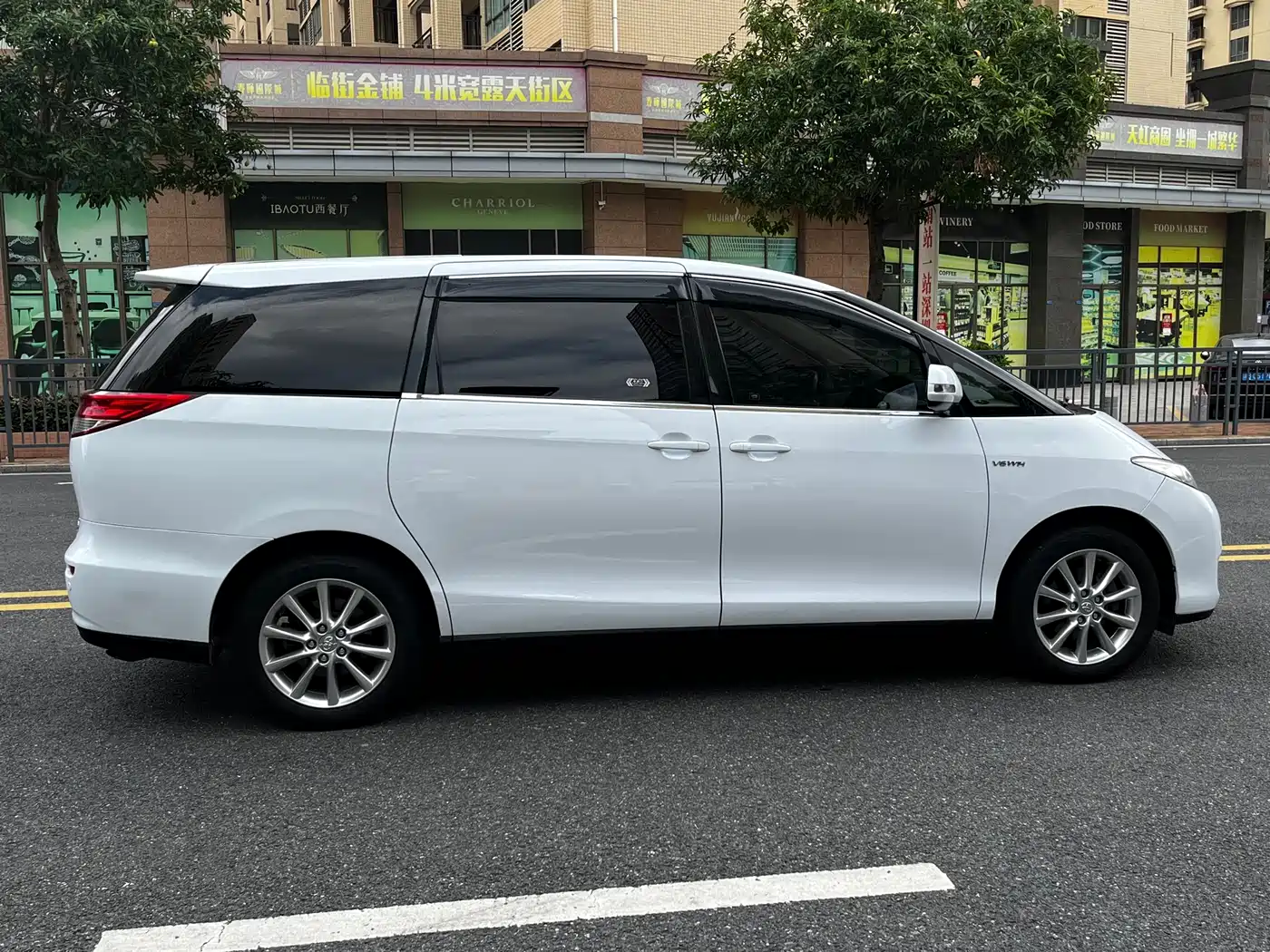 Toyota Previa 2007 3.5L 7-Seater Luxury фото 7