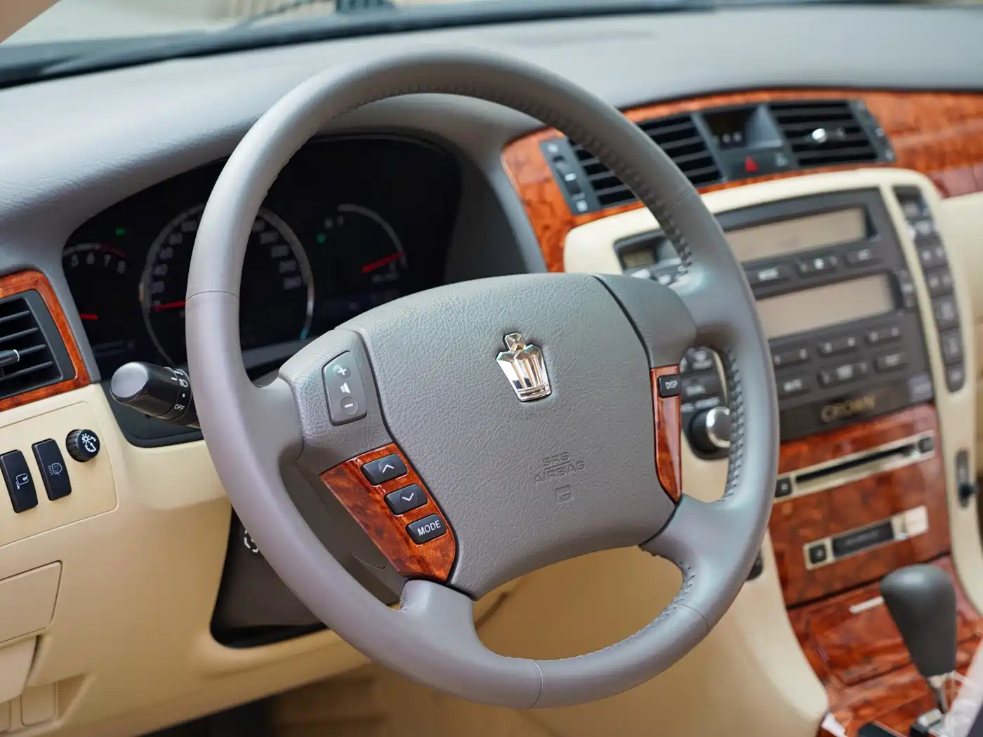 Toyota Crown 2007 2.5L Royal Leather Edition фото 13