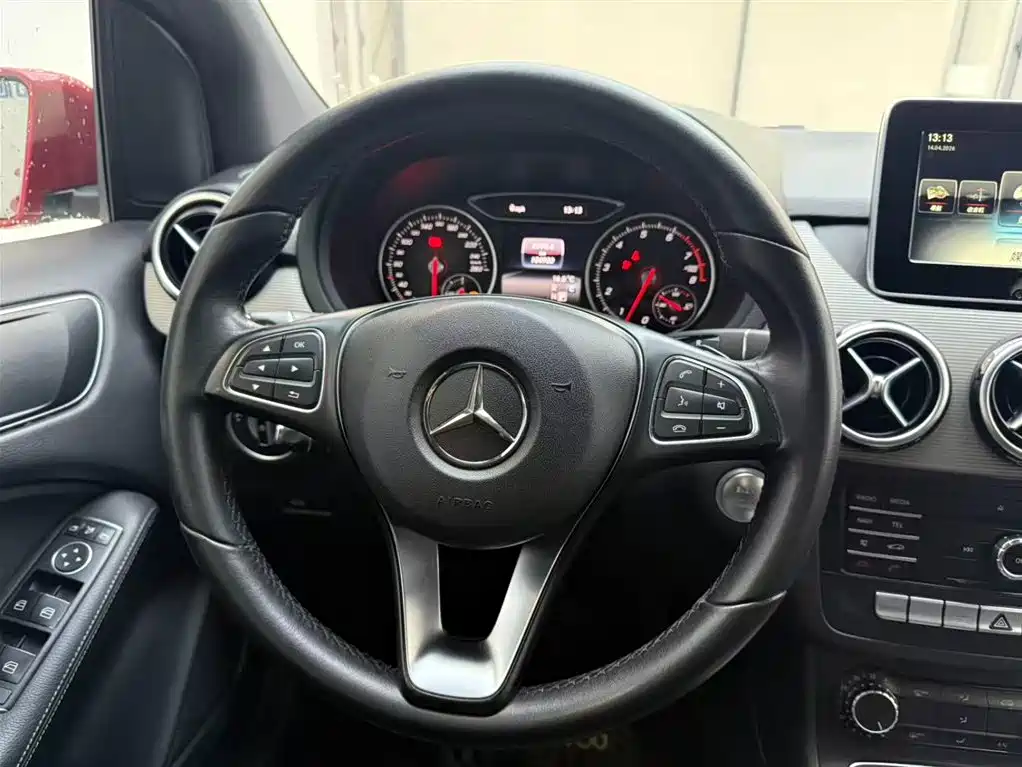 Mercedes-Benz B-Class 2017 B 180 фото 22