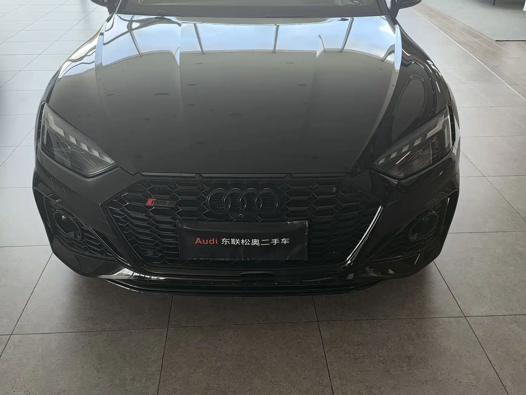 Фото 2 - Audi RS 5