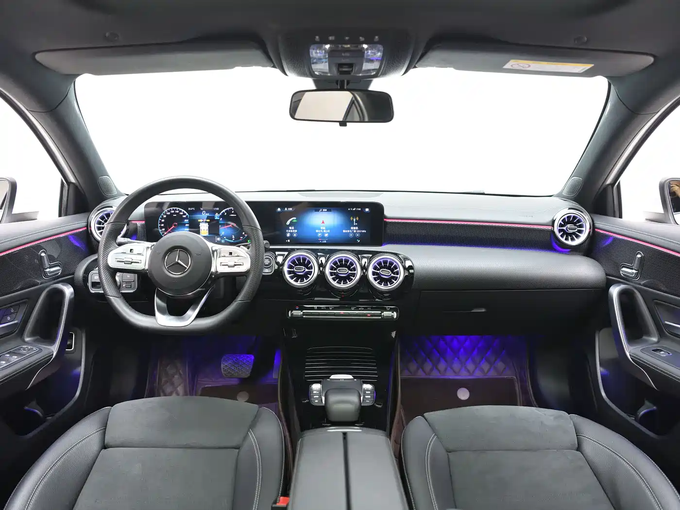 Mercedes-Benz A-Class 2022 Facelift III A 200 L Sport Sedan Fashion фото 5