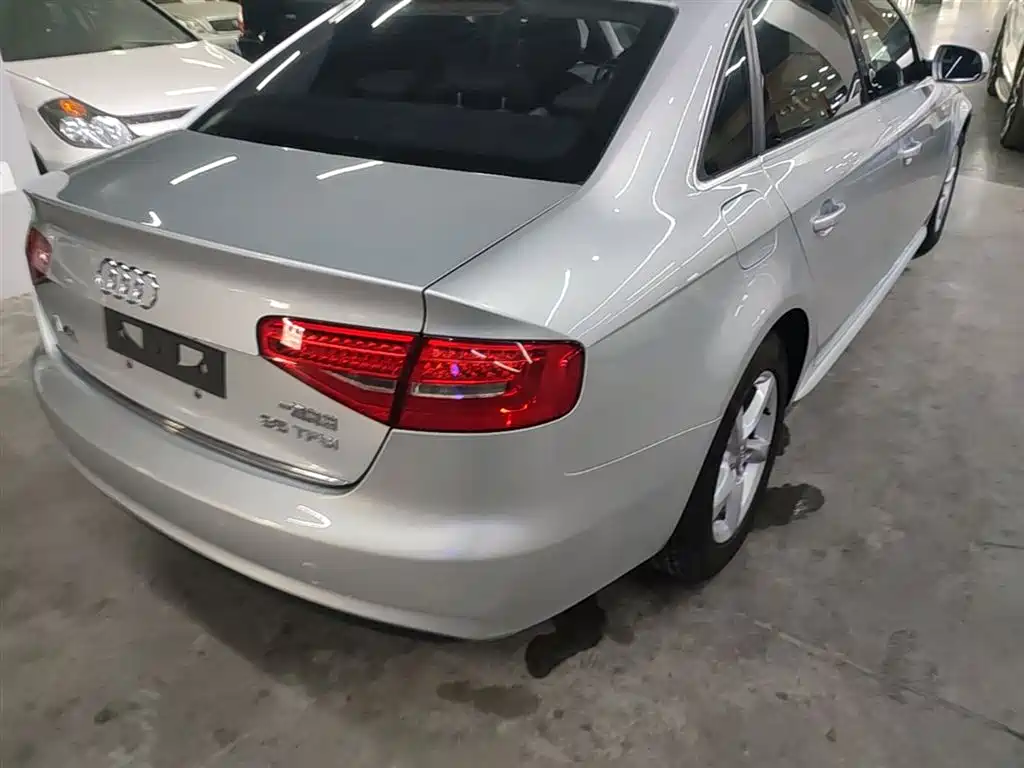 Audi A4L 2015 35 TFSI Auto Standard фото 8