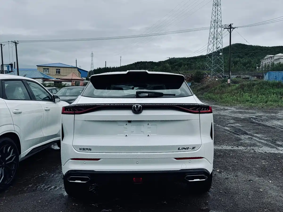 Changan UNI-Z 2026