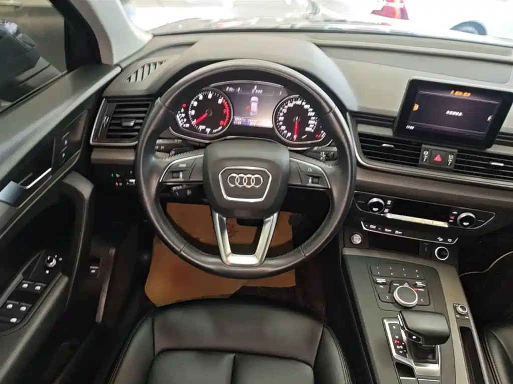 Audi Q5L 2018 40 TFSI Premium Progressive China VI фото 11