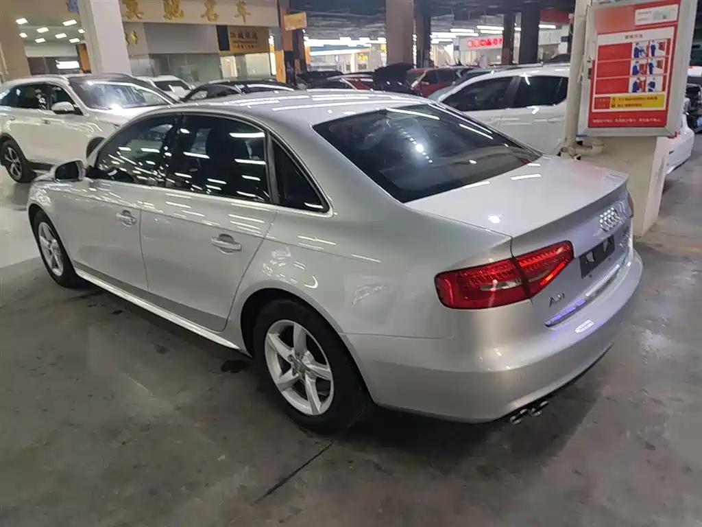 Audi A4L 2015 35 TFSI Auto Standard фото 5