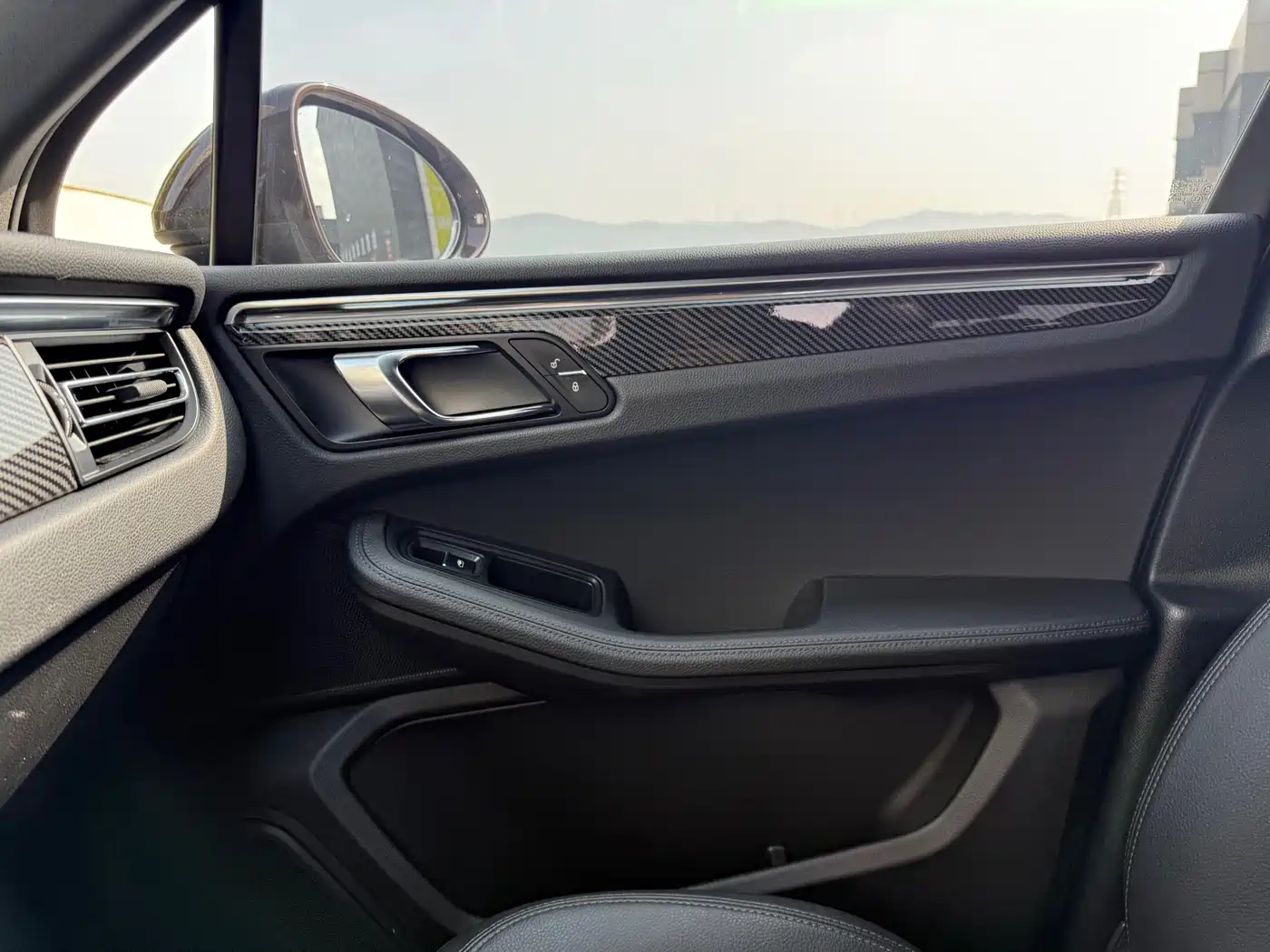 Porsche Macan 2018 Macan 2.0T фото 27