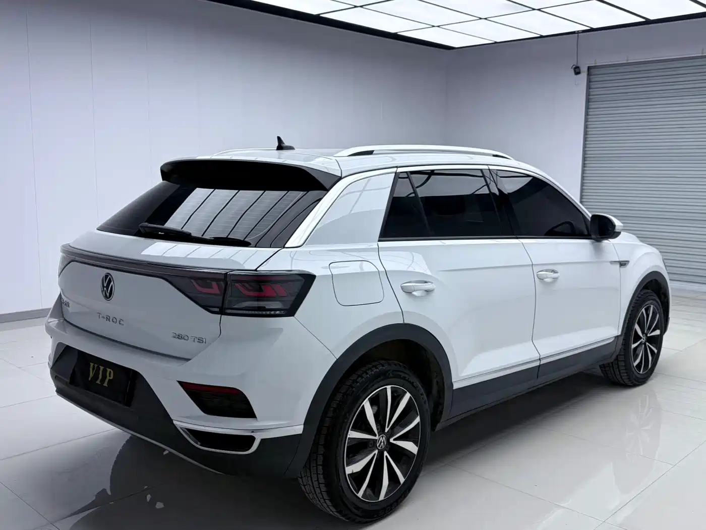 Volkswagen T-ROC 2023 280TSI DSG 2WD Time Edition фото 3