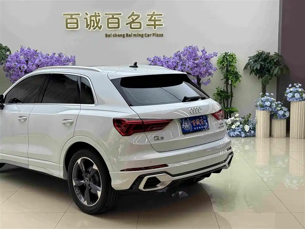 Audi Q3 2024 2024 35 TFSI Fashion Sport