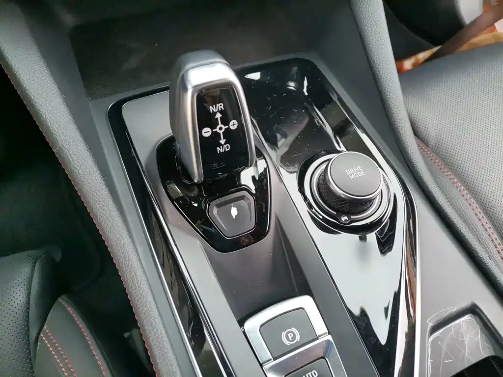 Lynk & Co 03 2019 2.0TD Auto Power Pro Version фото 7