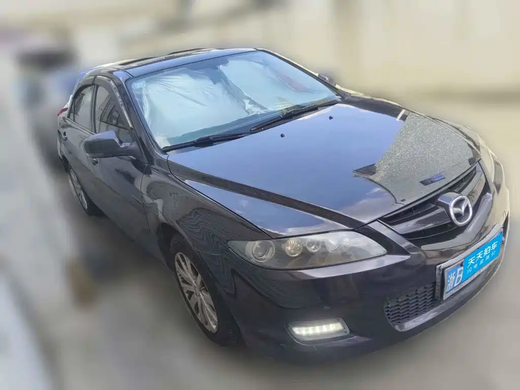 Photo 3 - Mazda 6