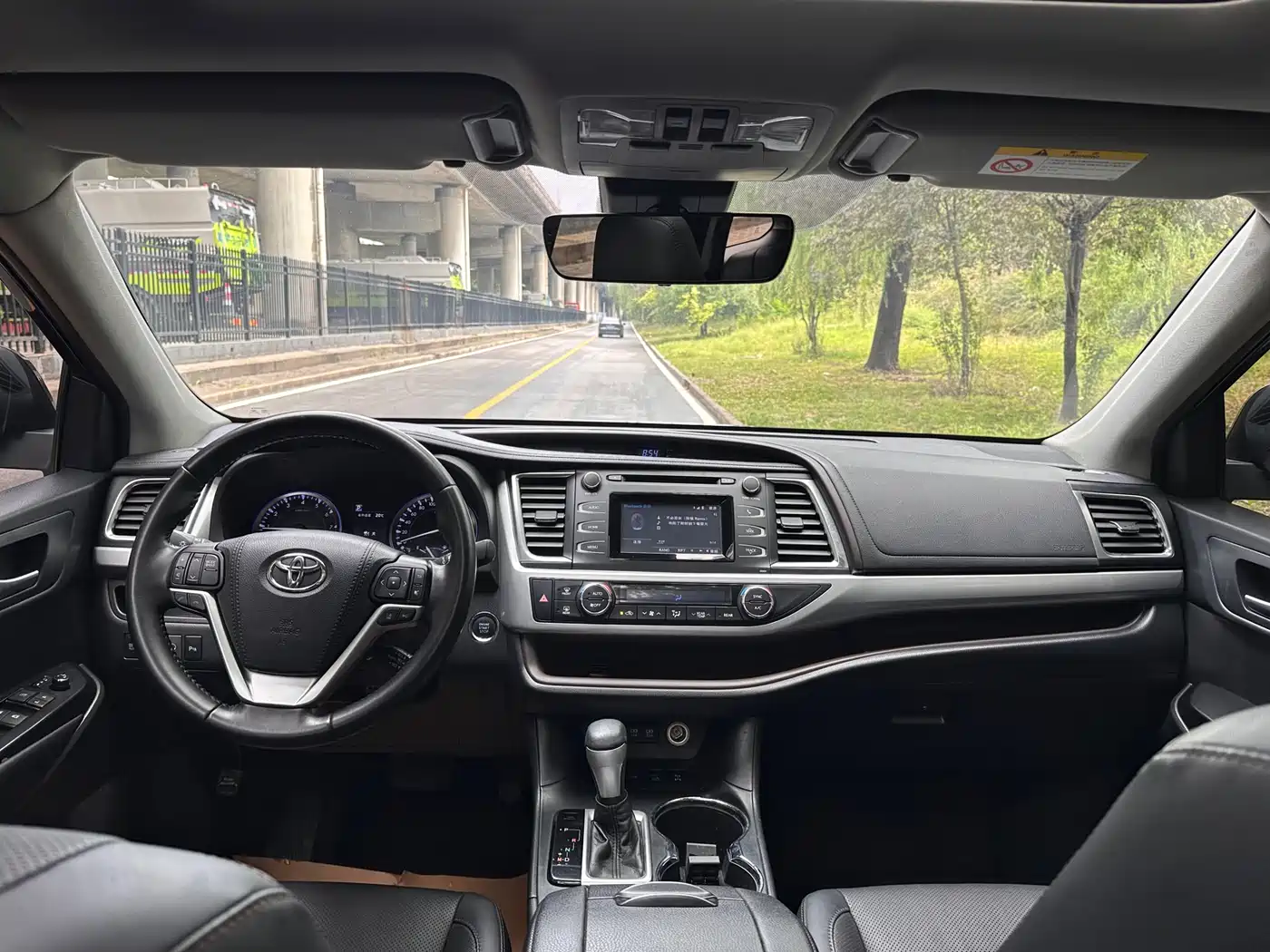 Toyota Highlander 2018 2.0T 4WD Luxury 7-seater (China V) фото 9